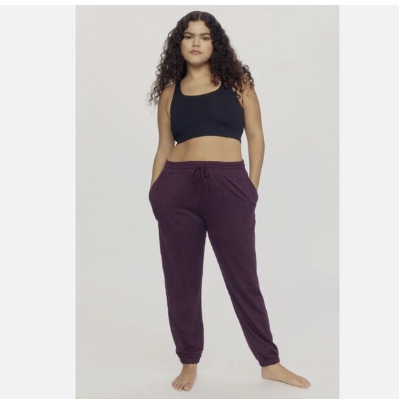 Girlfriend Collective Plum Reset Jogger Size M - Picture 1 of 8